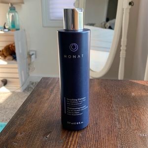 Monat Smoothing Shampoo